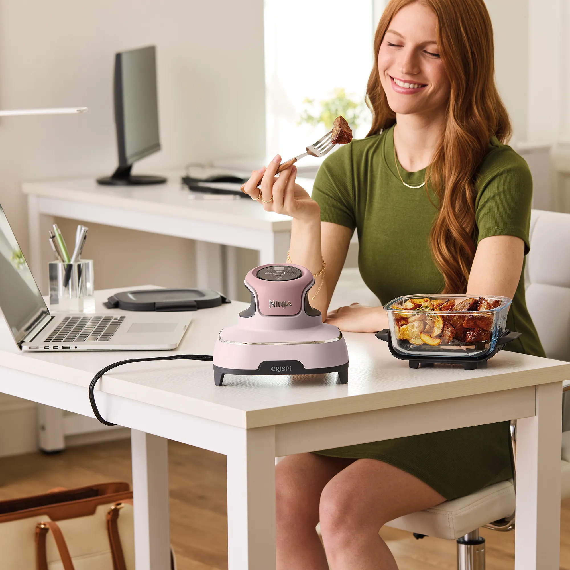 Ninja Crispi 4-in-1 Portable Glass Air Fryer - Image 37