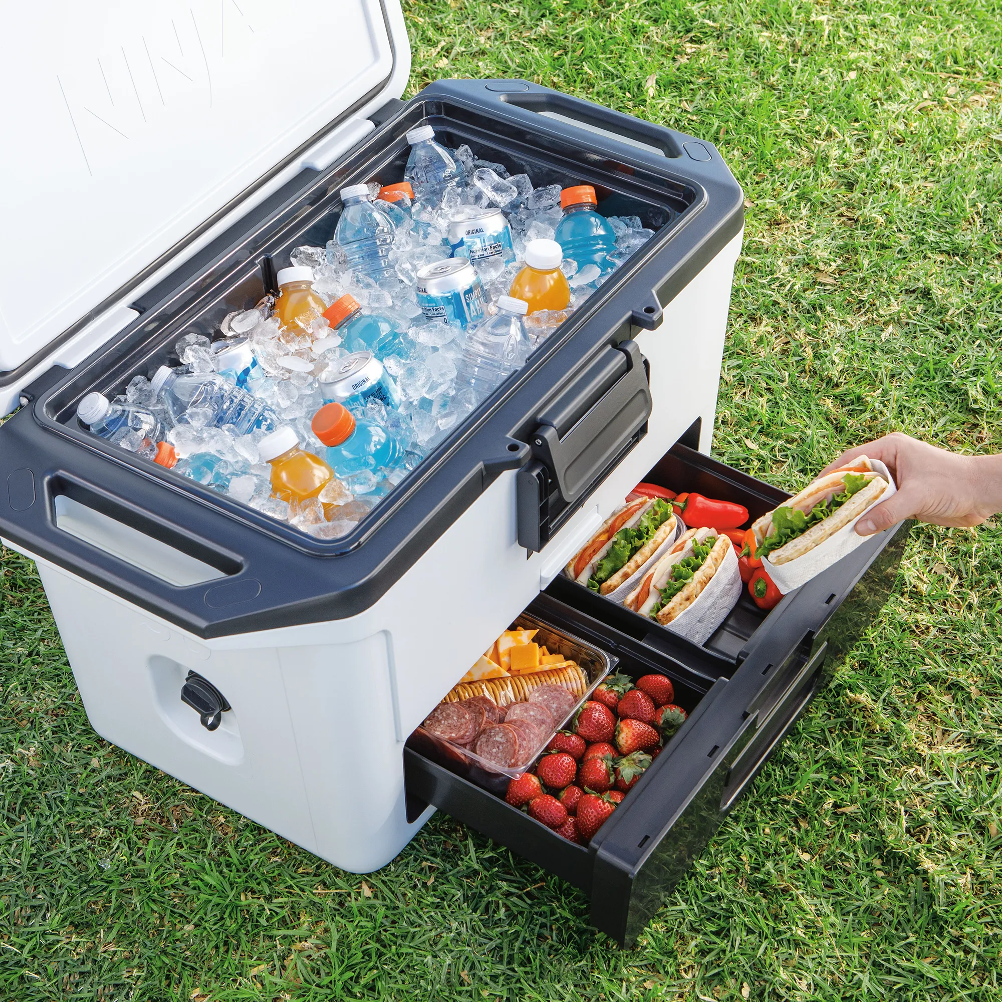 Ninja FrostVault 47L Hard Cooler with Dry Zone - Image 19