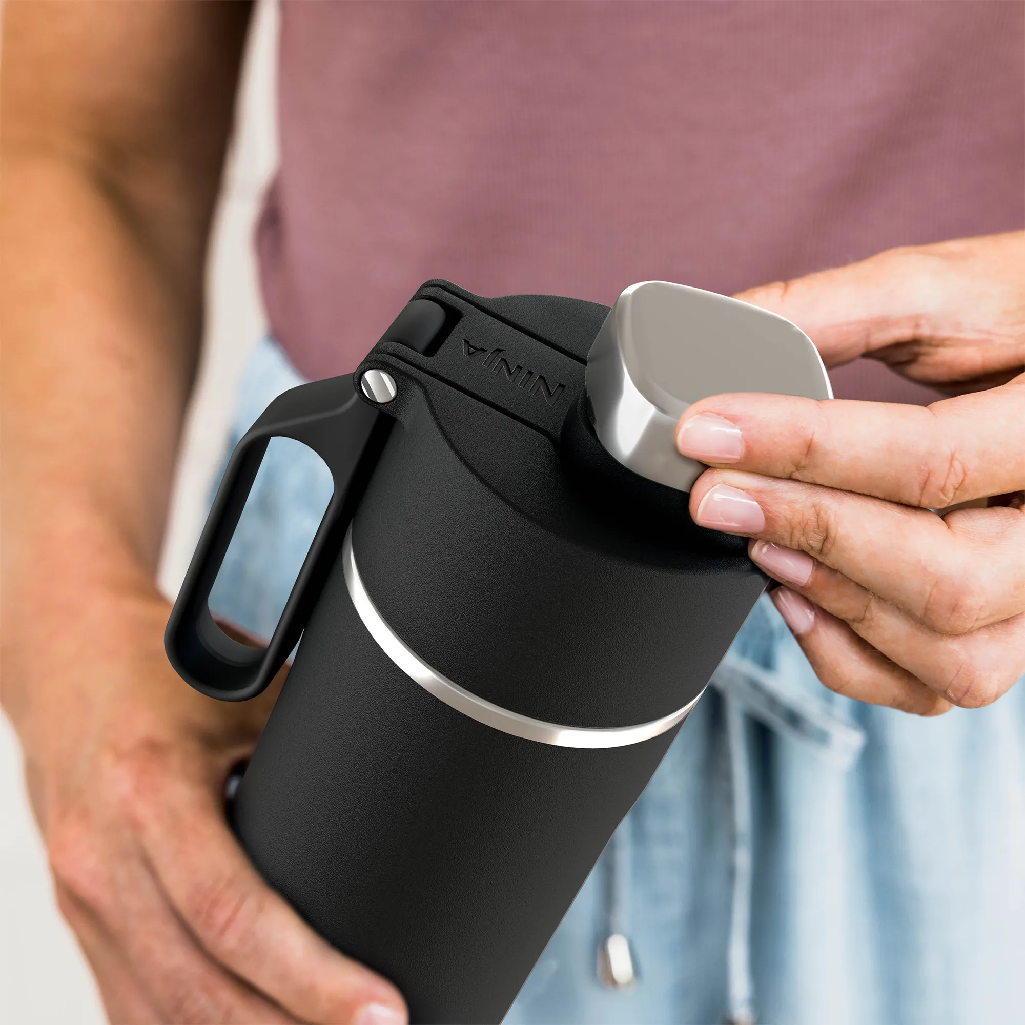 Ninja Thirsti 700ml Travel Bottle - Image 11