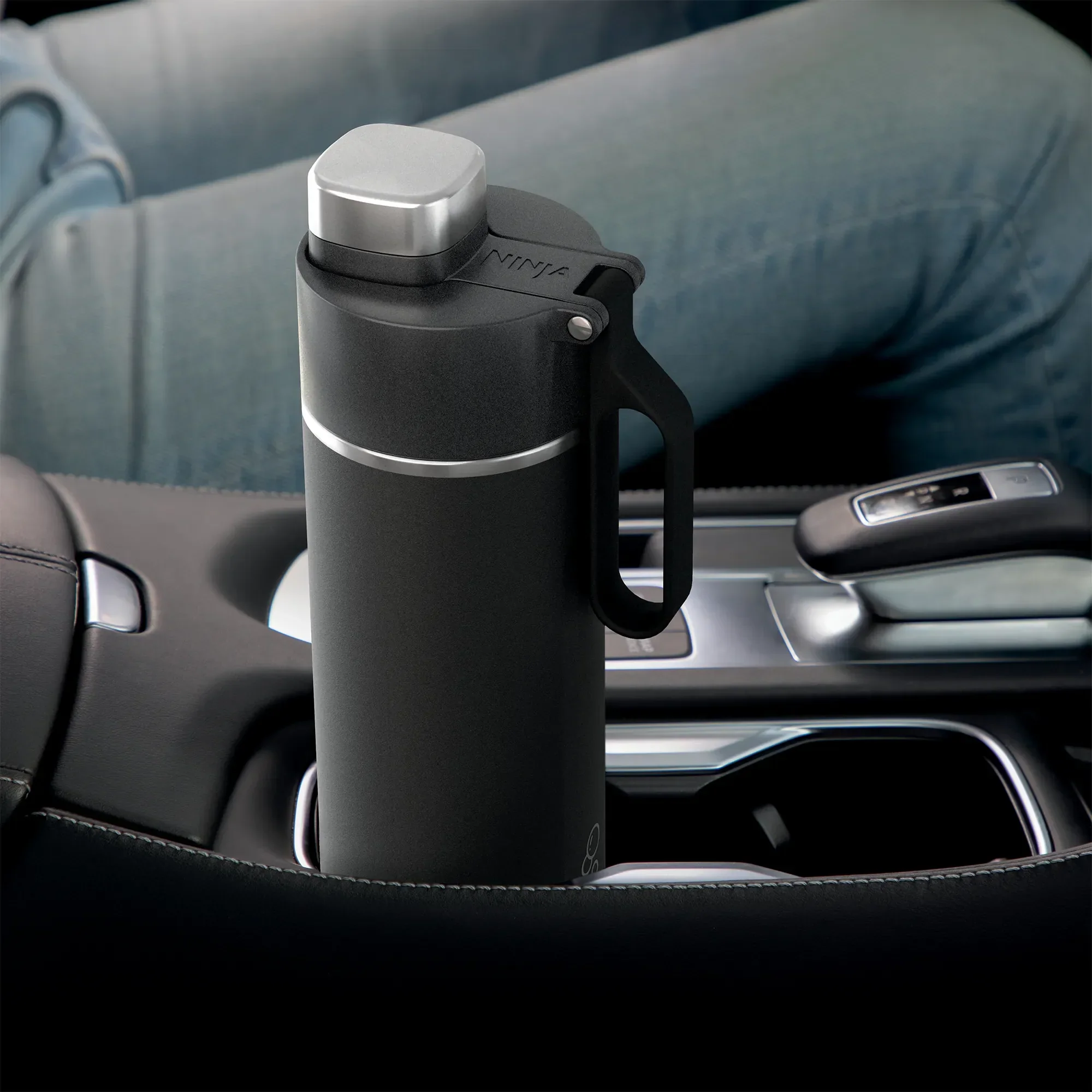 Ninja Thirsti 700ml Travel Bottle - Image 13