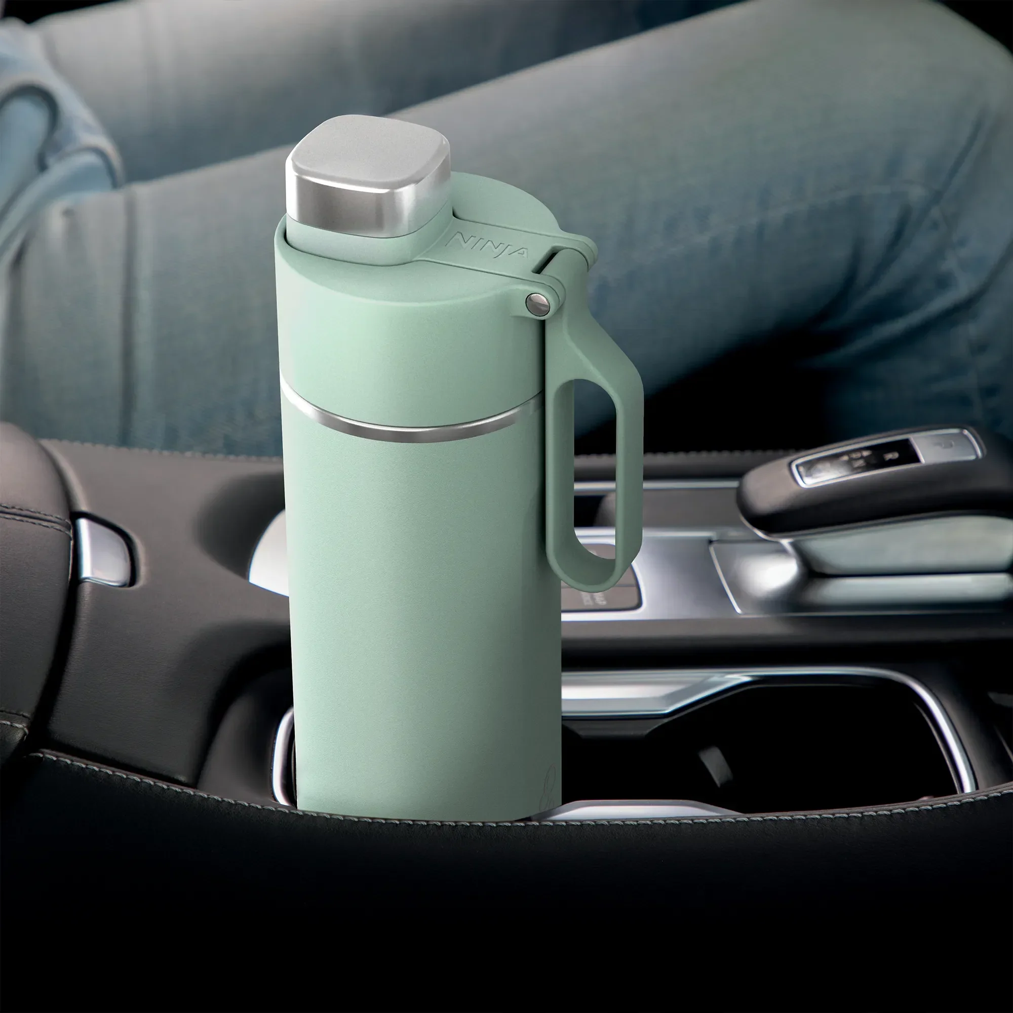 Ninja Thirsti 700ml Travel Bottle - Image 26